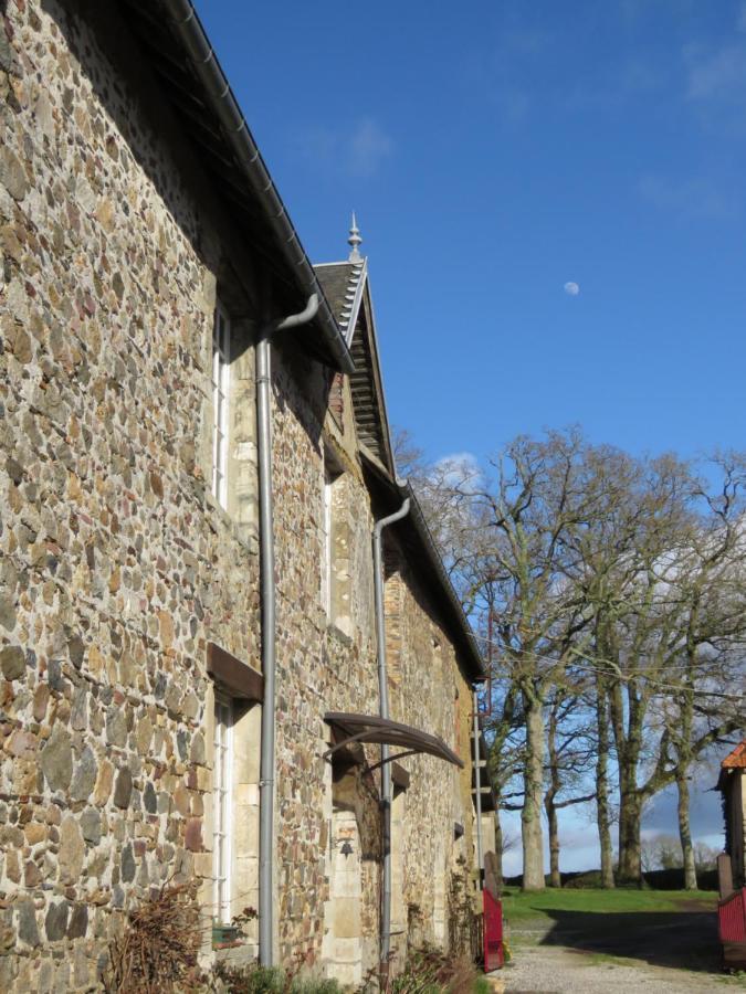 La Synchronicite - Chambres D'Hotes Saint-Sauveur-Villages Kültér fotó