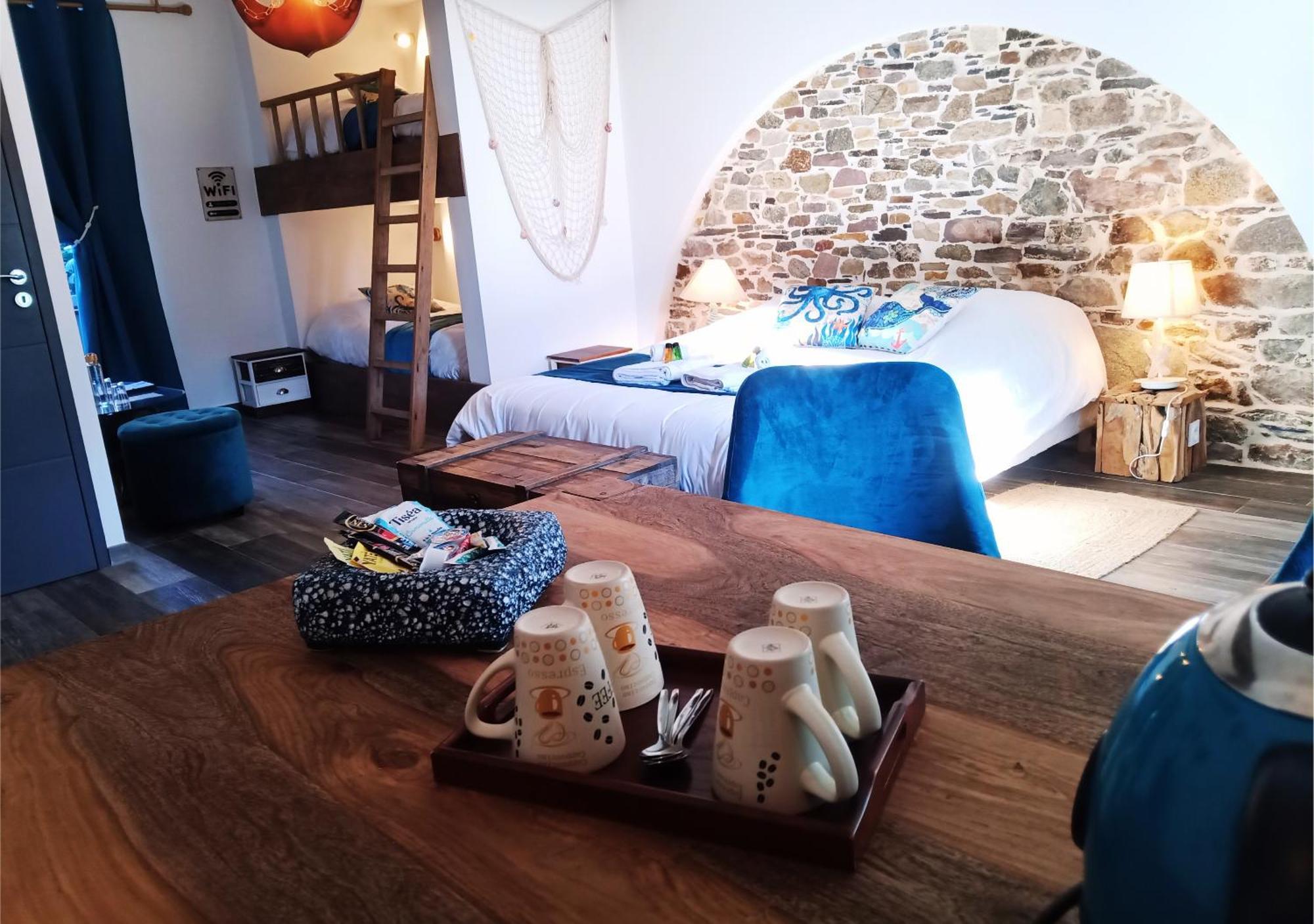 La Synchronicite - Chambres D'Hotes Saint-Sauveur-Villages Kültér fotó